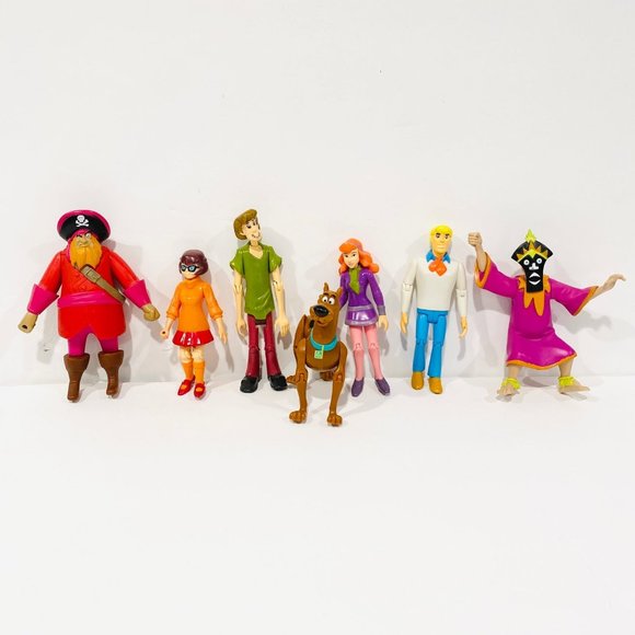 ScoobyDoo Toys Scoobydoo Friends Foes Action Figure Collection Poshmark